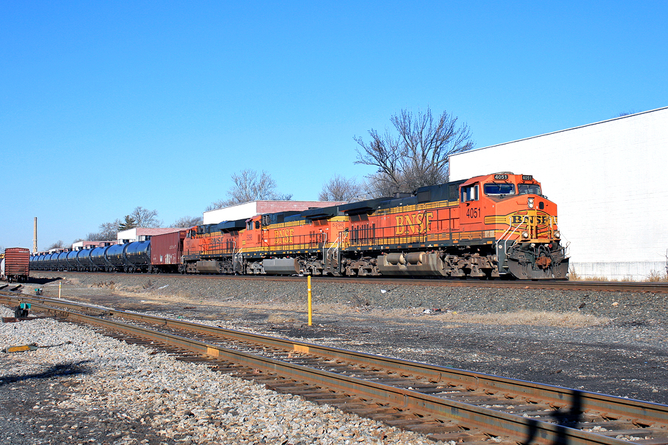 BNSF 4051 on K-040